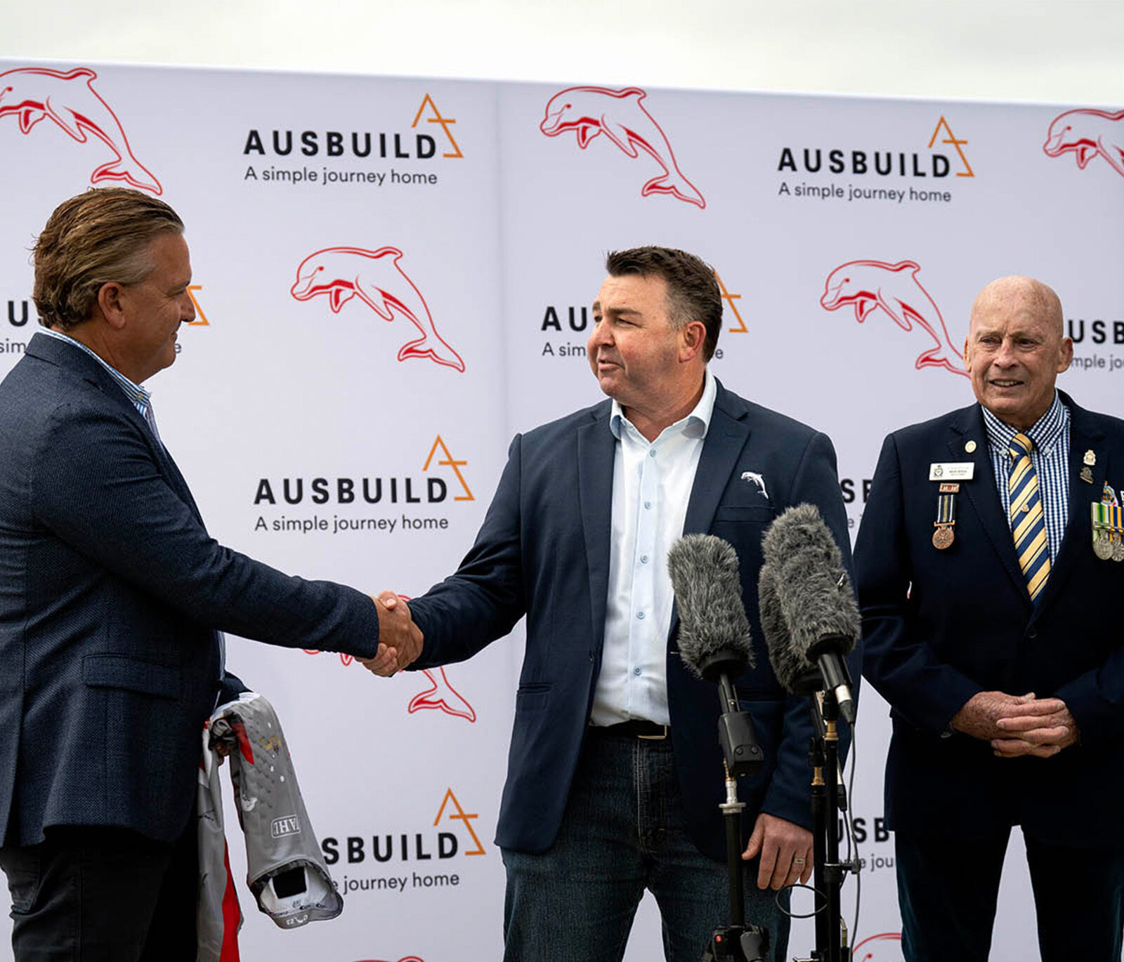 Hero Dolphins Ausbuild RSL Announcement 1600x1370 3