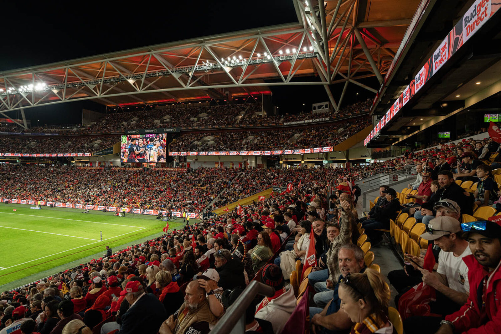 R23 Dolphins Suncorp High Res0032