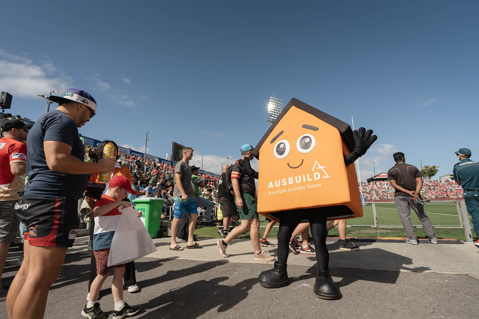 R28 Sep8 Dolphins Kayo High Res0007