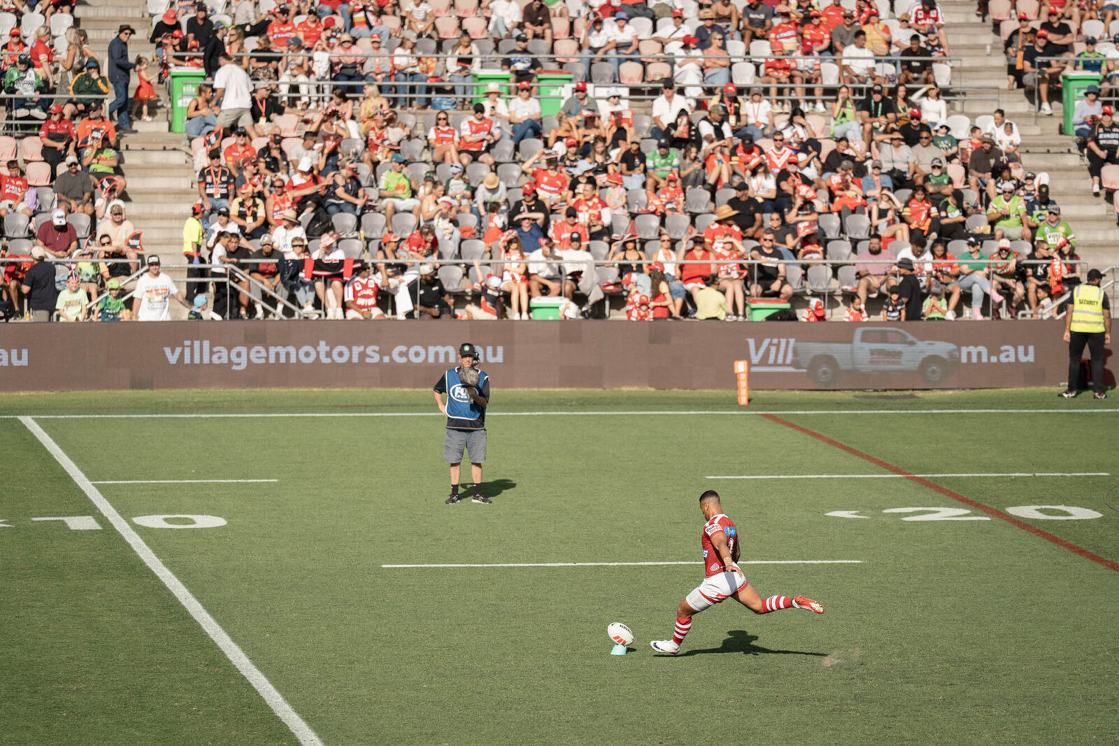 R28 Sep8 Dolphins Kayo High Res0009